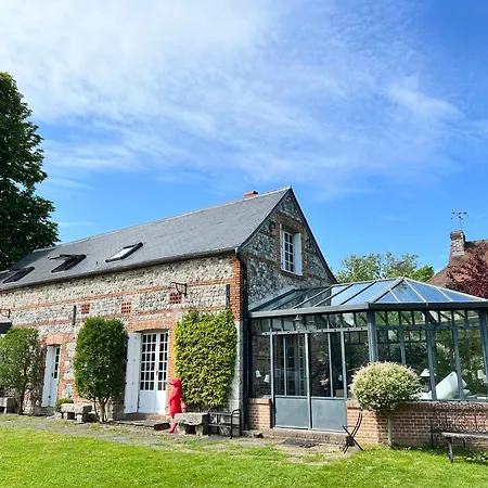 Maison De Campagne Avec Tres Beau Jardin Paysage *